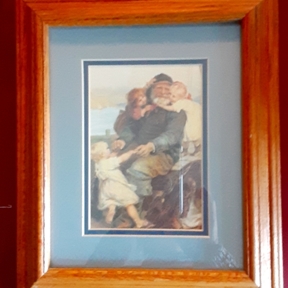 Picture of d sea man with children